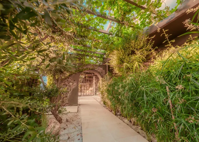 Kale Maisons アパート アランヤ